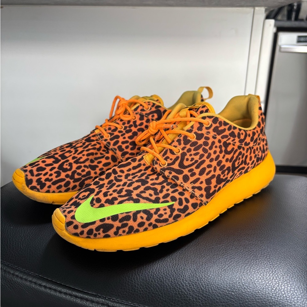 Nike Kids Orange Leopard Print Sneakers with Lime Swoosh